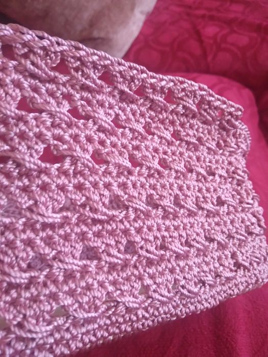 Чанта ръчно изплетена на една кука