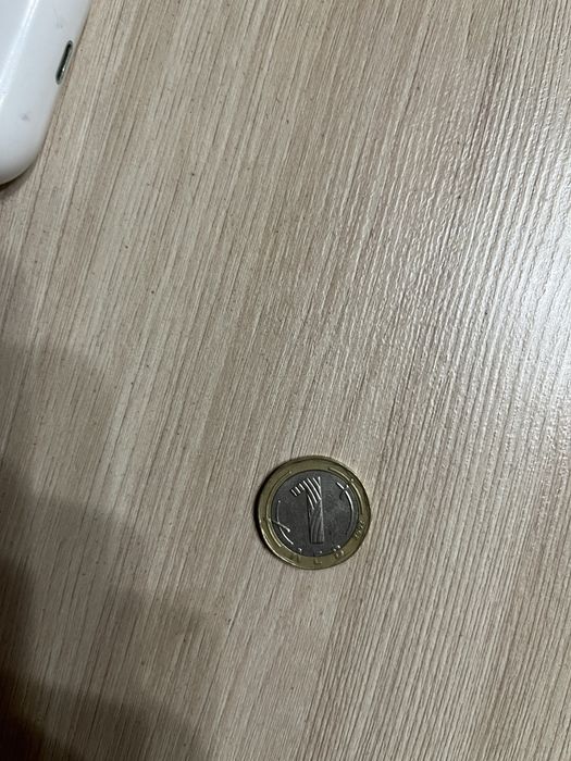 Монеты продаю, срочно