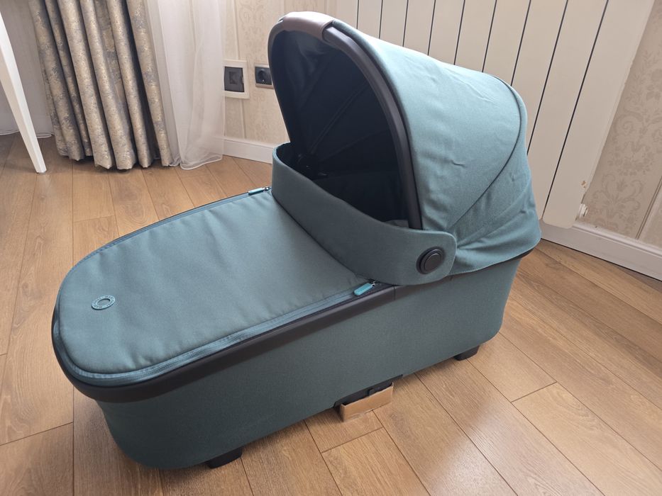 Количка Maxi Cosi Plazza 2в1 + кошница + аксесоари