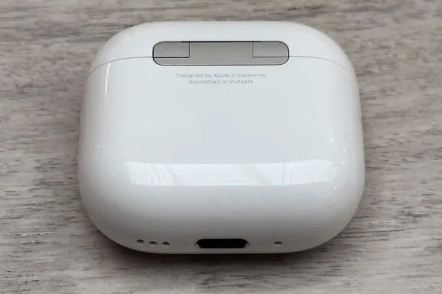 Наушники Apple Airpods 4 (ANC)