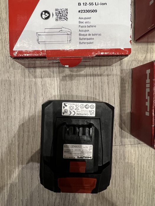 Acumulatori Hilti 12V-5 ah.(B12-55)sau 12V-4 ah.(B12-40)