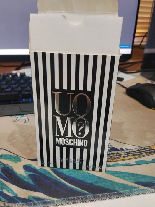 UOMO moschino eau de toilette