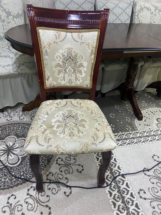 стол стулями продам