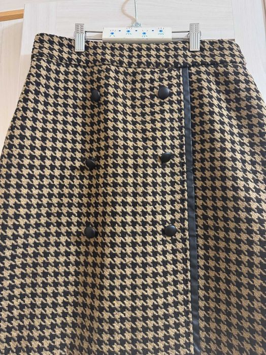 Пола Maje - размер 1