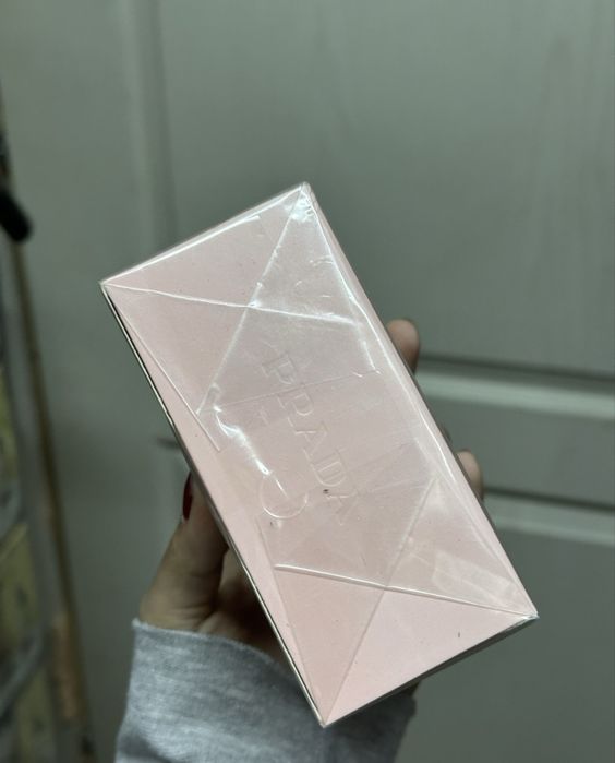 Paradoxe blush edp