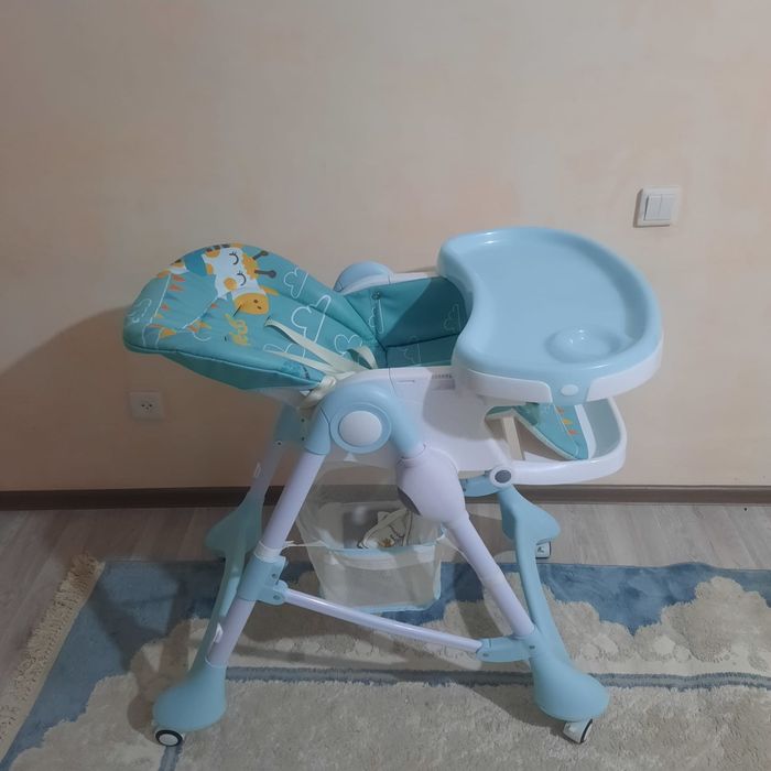 Стол для кормления