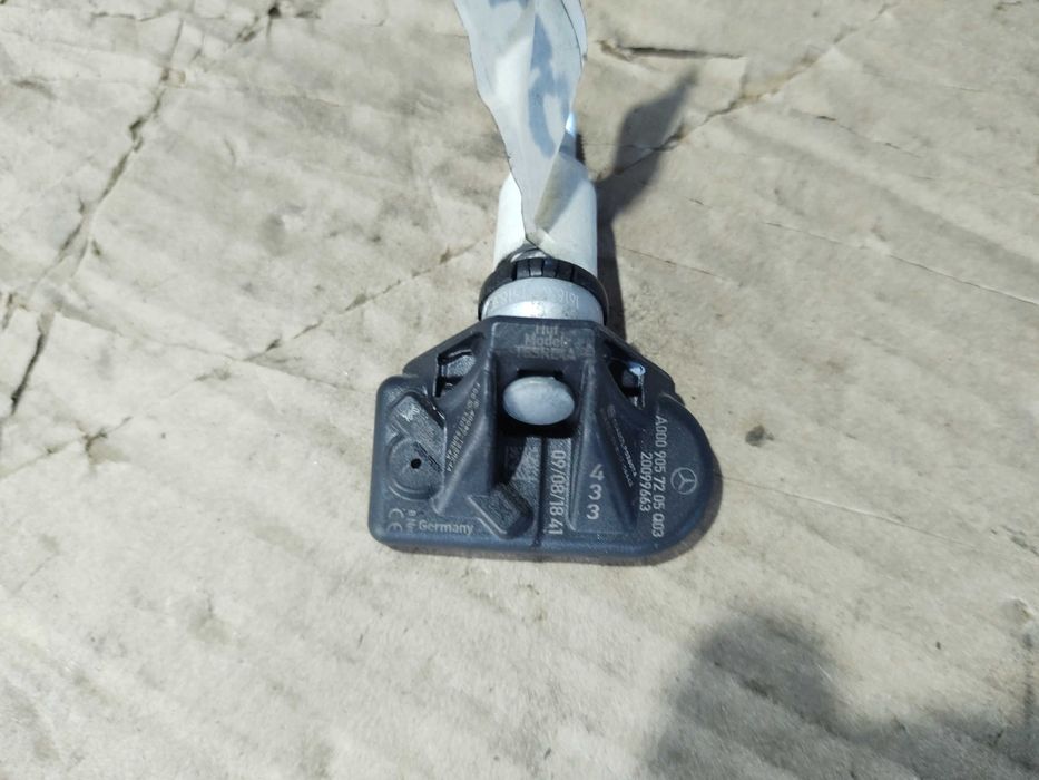 Датчик Сензор за налягането в гумите MERCEDES Sprinter W910