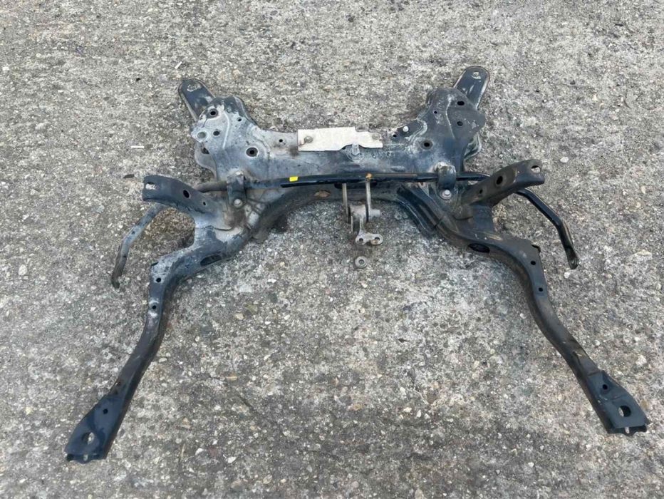 Преден мост за Тойота Ярис 2021-2025