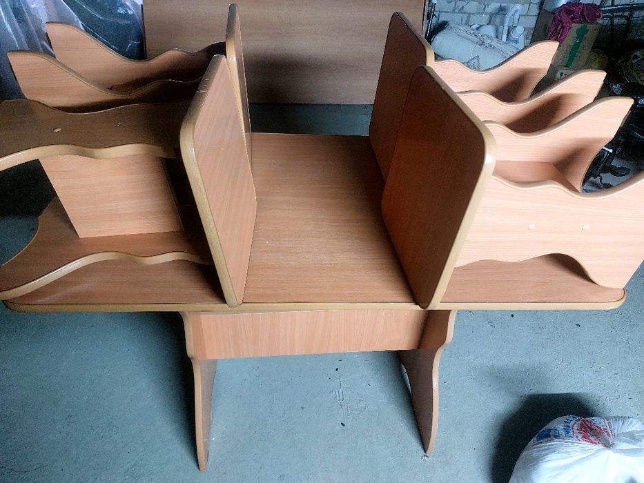 Стол стулья продам