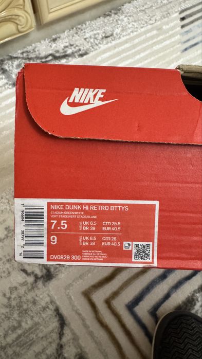 Оригинал Nike кросовки размер 39-40