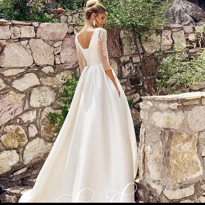 Свадебное платье