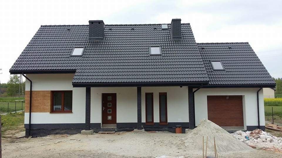 Executam acoperisuri si reparatii