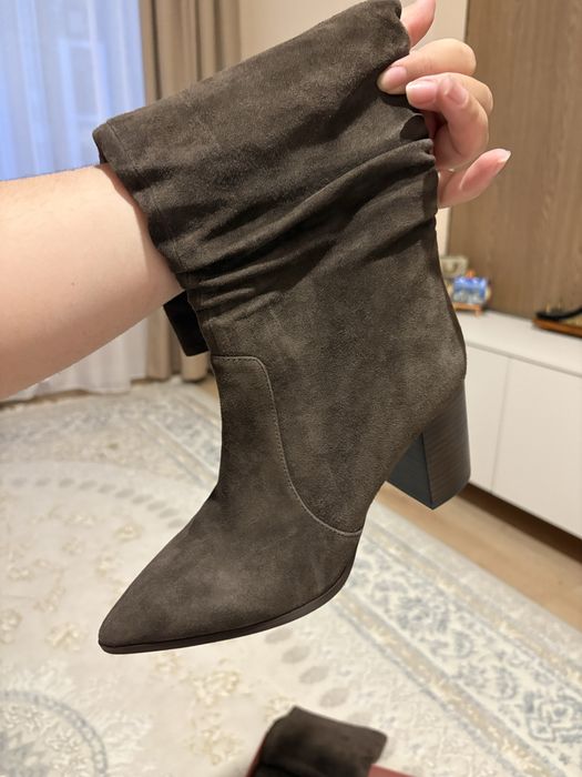 Продаю новые сапоги