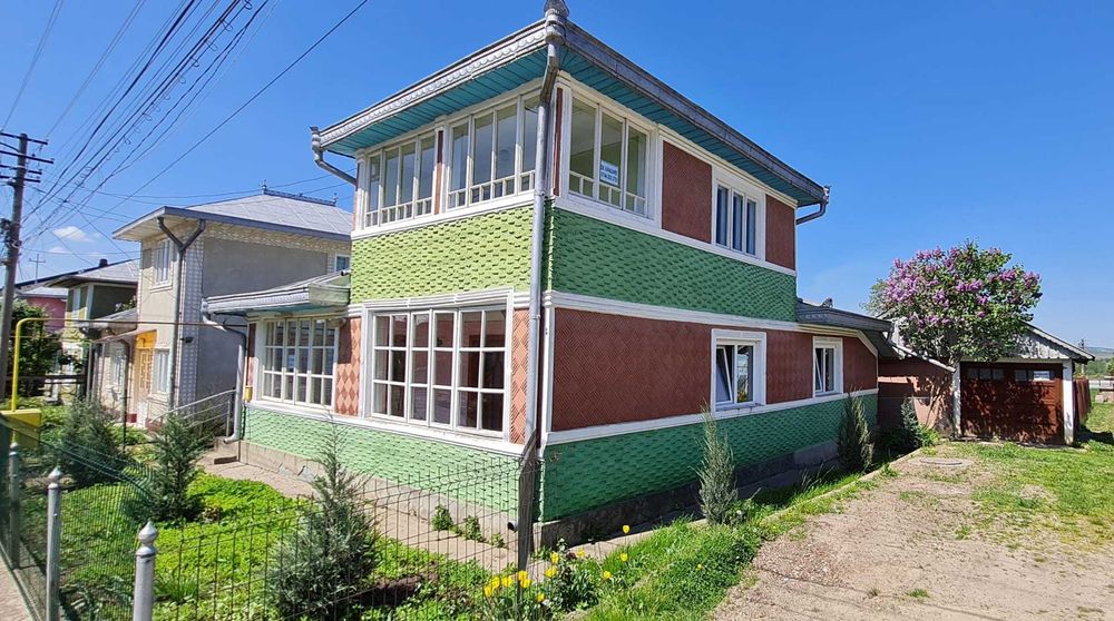 Casa cu mansarda si Teren Dorohoi