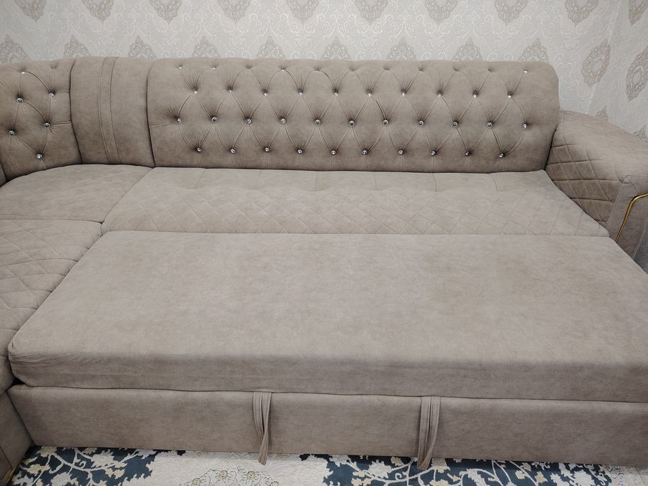 Угловой диван - кровать