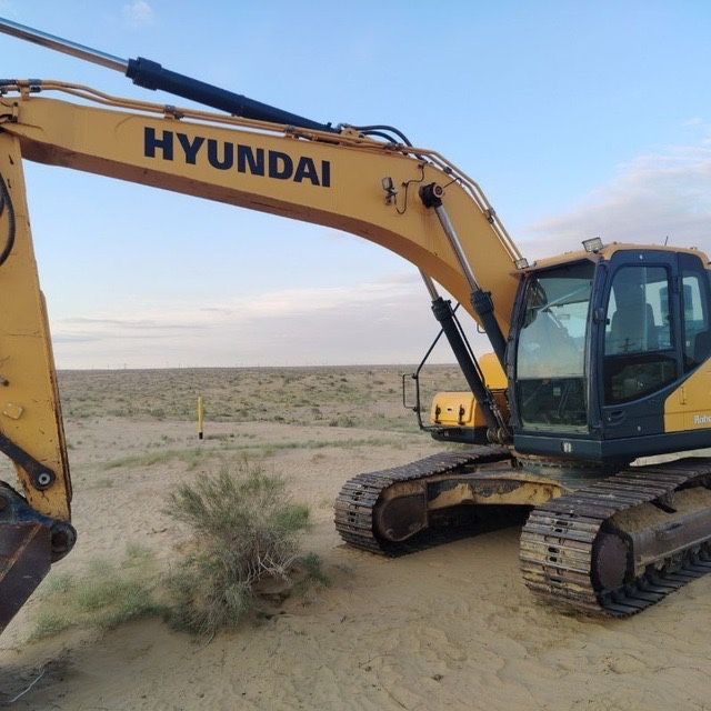 Hyundai 225 arendaga beriladi kovsha 1 kubalik strella uzunliki 9m