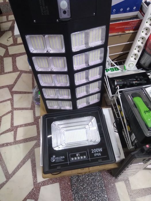 Lampi solare 1000w și 800 w