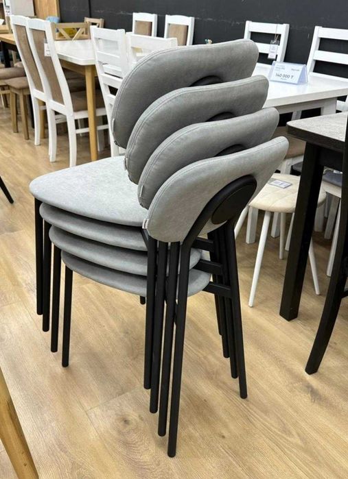 Кухонные стулья.