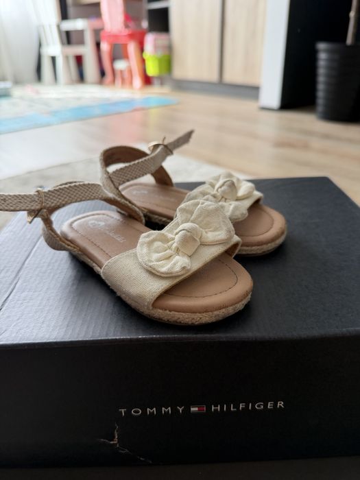 Обувь для девочки