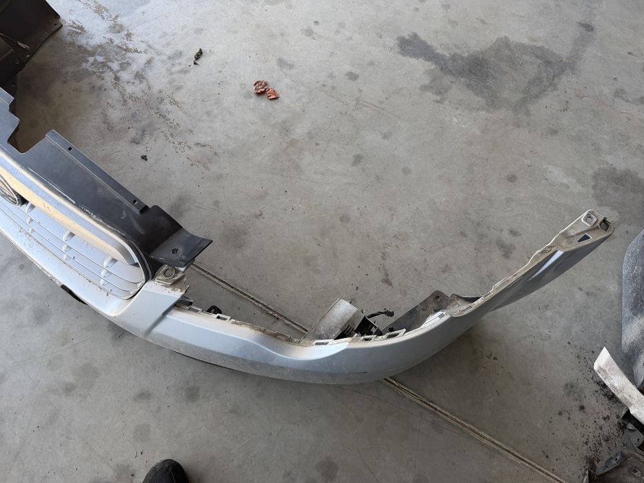 Предна броня Subaru Outback B13 BP фейслифт 2006-2009 комплект 39D