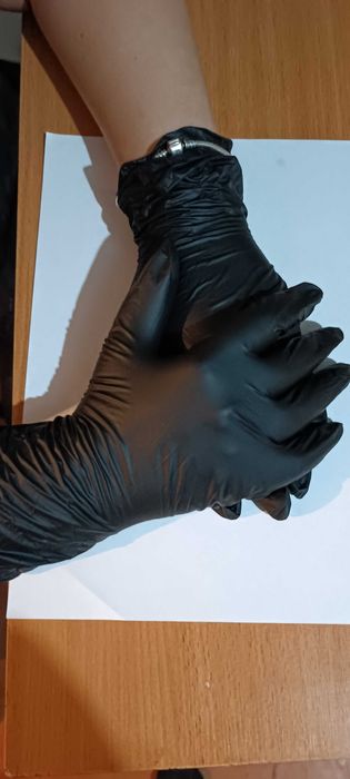 Продам перчатки одноразовые чёрные, нитрил/винил