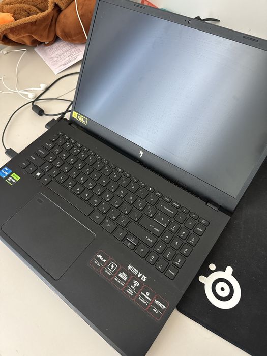 Acer nitro V15 (ANV15-51)