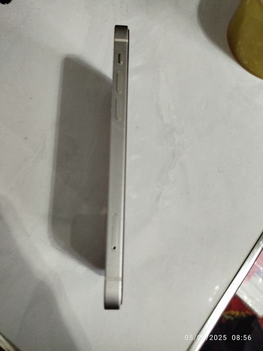 Iphone 12 srochna sotiladi