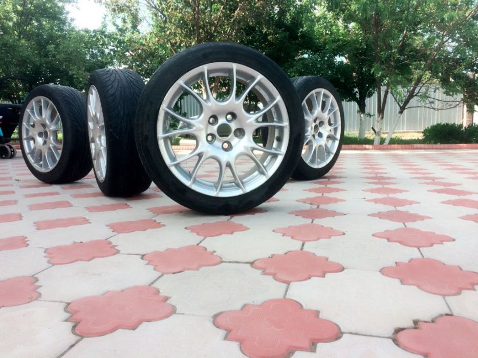 225/45/18 диски легкосплавные титановые диски колеса Toyota Corolla