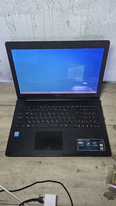Лаптоп ASUS X553M