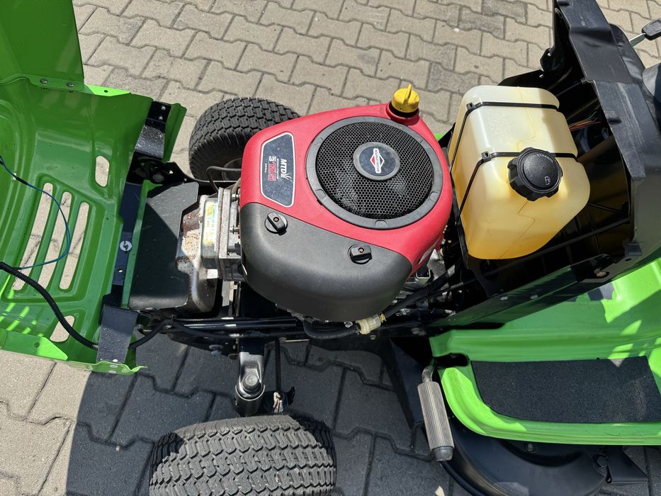Tractoras gazon MTD Mastercut 92-125