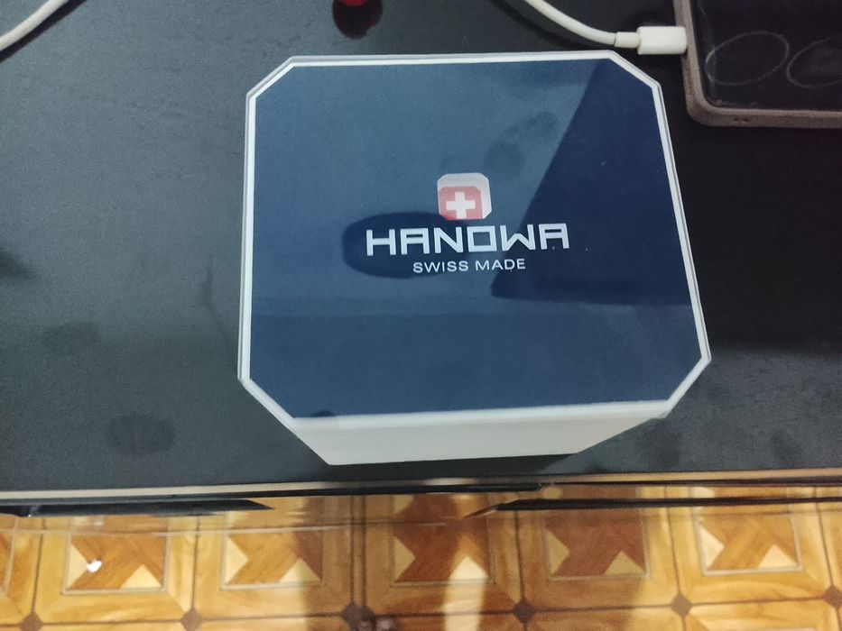 Продам часы новые HANOWA SWISS MADE