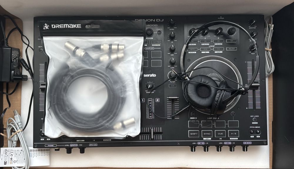 Consola DJ Denon MC4000