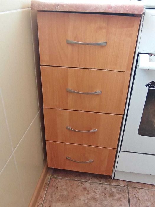 Продается мебель, разная