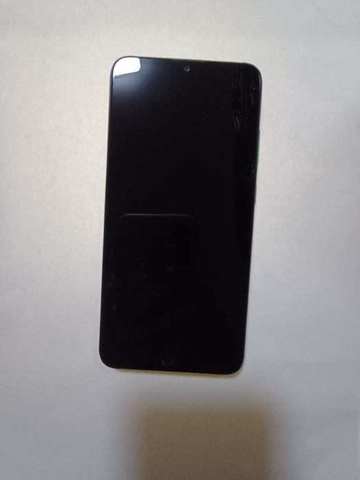 Redmi8 Holati yaxshi o'rta