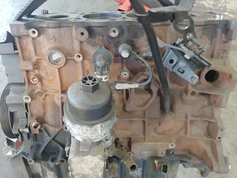 bloc motor 2.0 hdi rh01 peugeot 508 expert 3008 5008  citroen c5