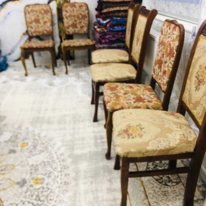 Стуллар сотилади келишилган нархларда