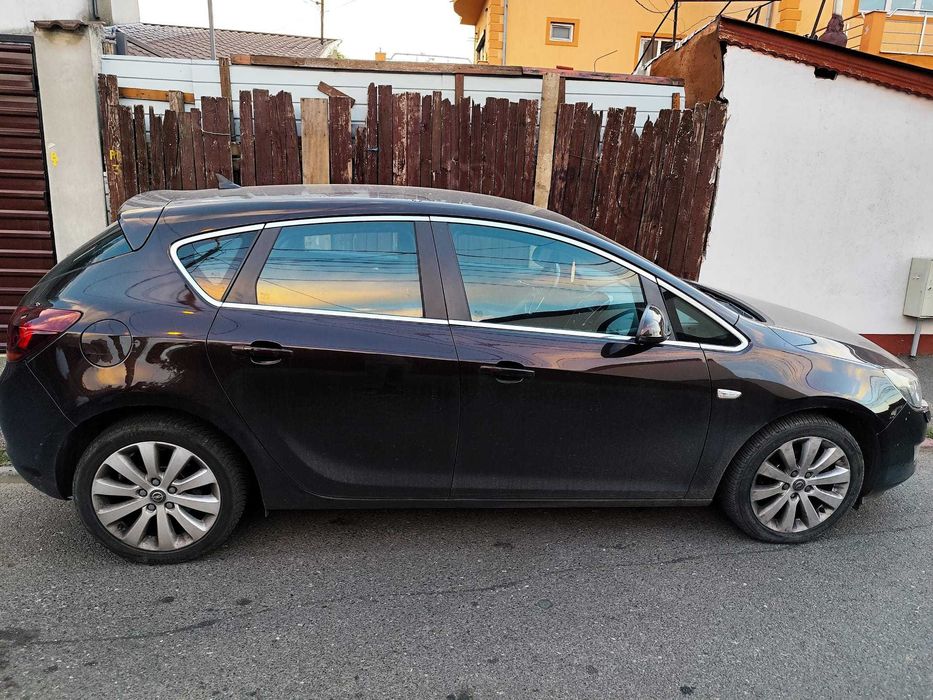 OPEL Astra 2012 — imagine 2