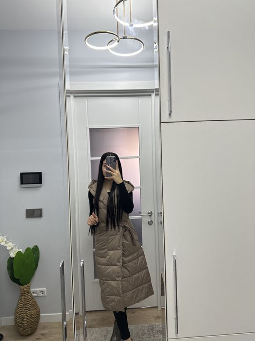 Жилетка пуховая