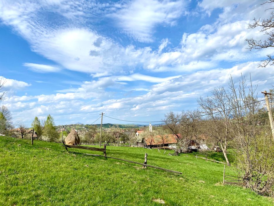 Teren intravilan 3.000 mp Bran – Predeluț | Via Transilvanica | Vedere Bucegi & Piatra Craiului | Autorizație