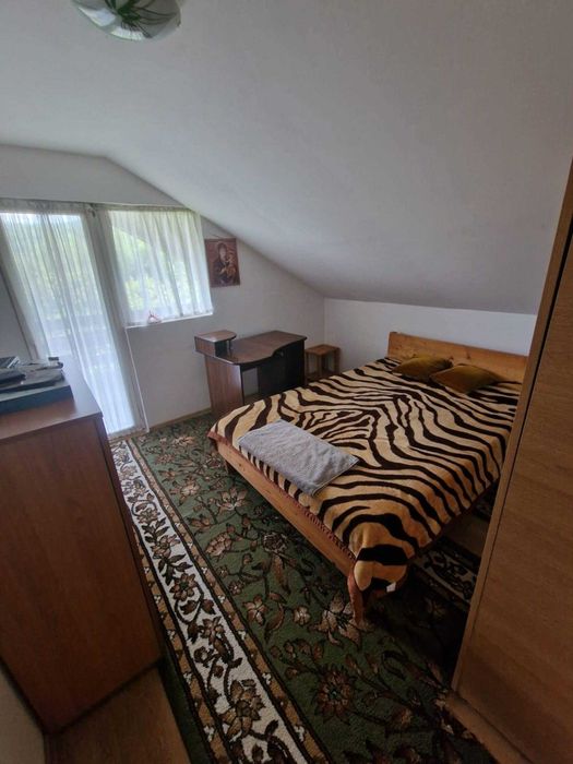 Cabana de lemn, 110mp, 30 ari de teren extravilan