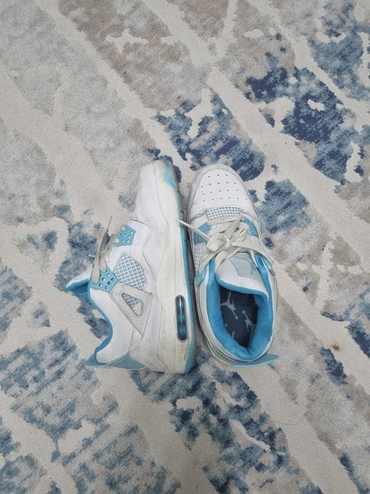 Продам кросавки .