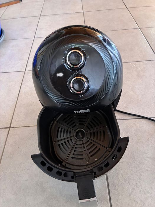 Airfryer и хлебопекарна