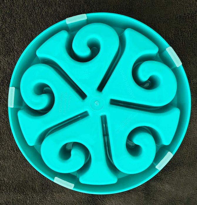 Castron  hranire  lenta  caini  -  Nou