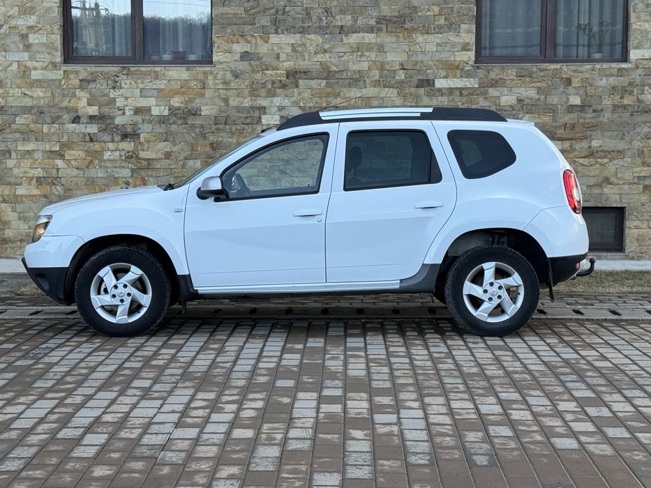 Vand sau schimb Dacia Duster 2012 euro 5