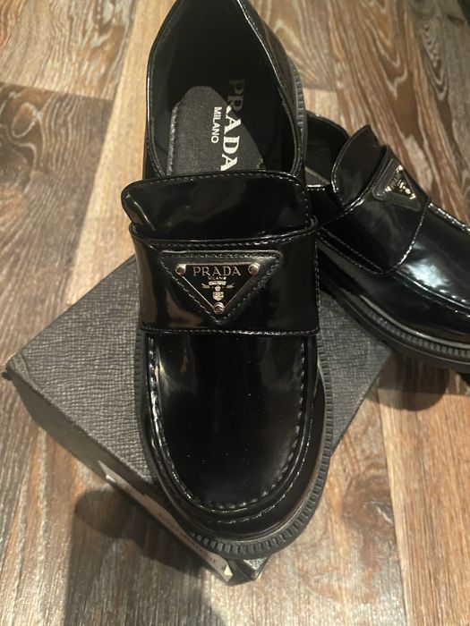 Продам лоферы оригинал