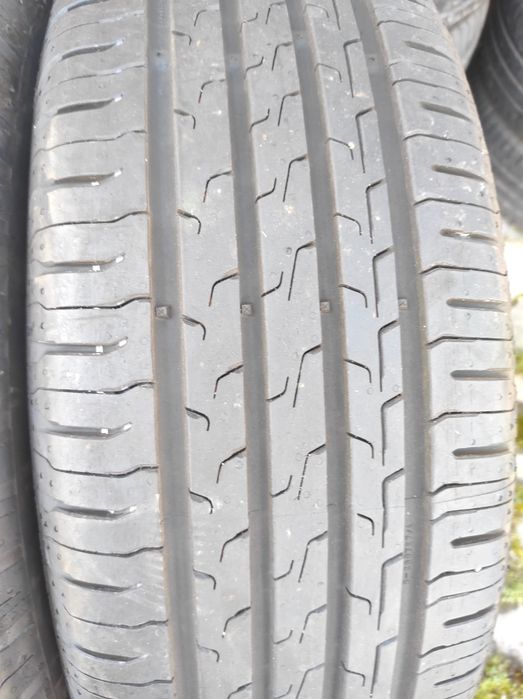 205/60/16 Continental