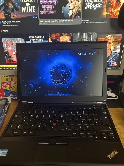 Vand laptop lenovo x230 stare buna