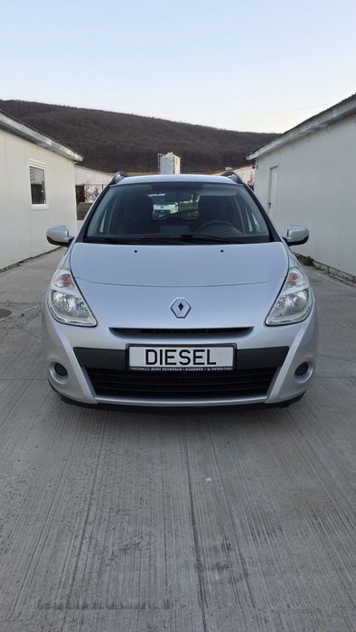 Renault Clio 1.5 diesel Tom Tom edition an 2012 euro 5