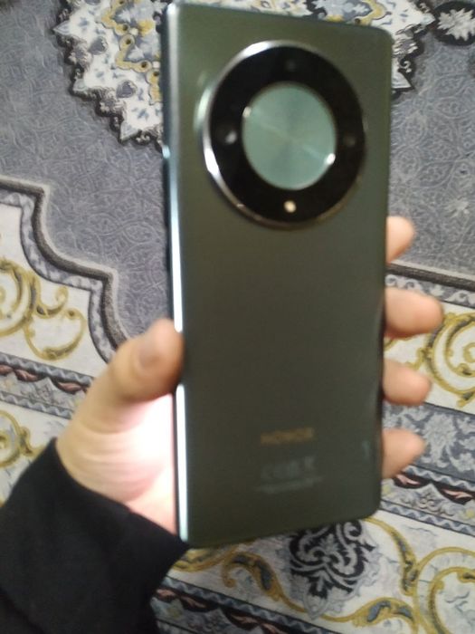 Продам смартфон honor x9b 5g в идеальном состоянии