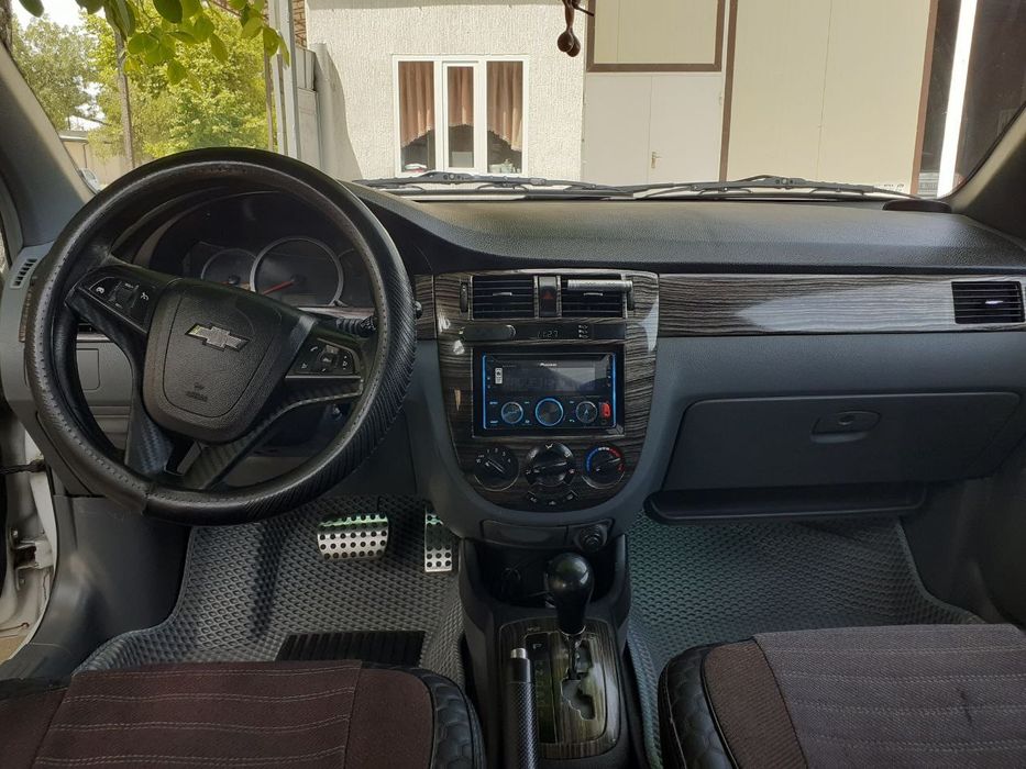 Продаётся ласетти своя